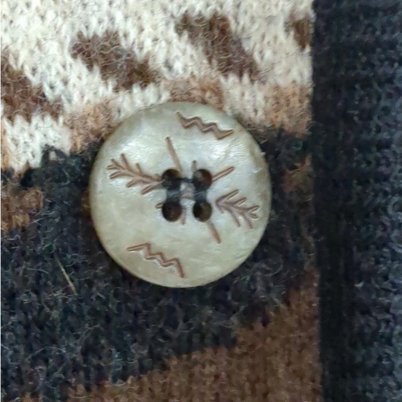 🛑 1 hour sale. Tundra Canada, Button-Up Knit Sweater, Nature Pattern - Size S - Picture 8 of 9